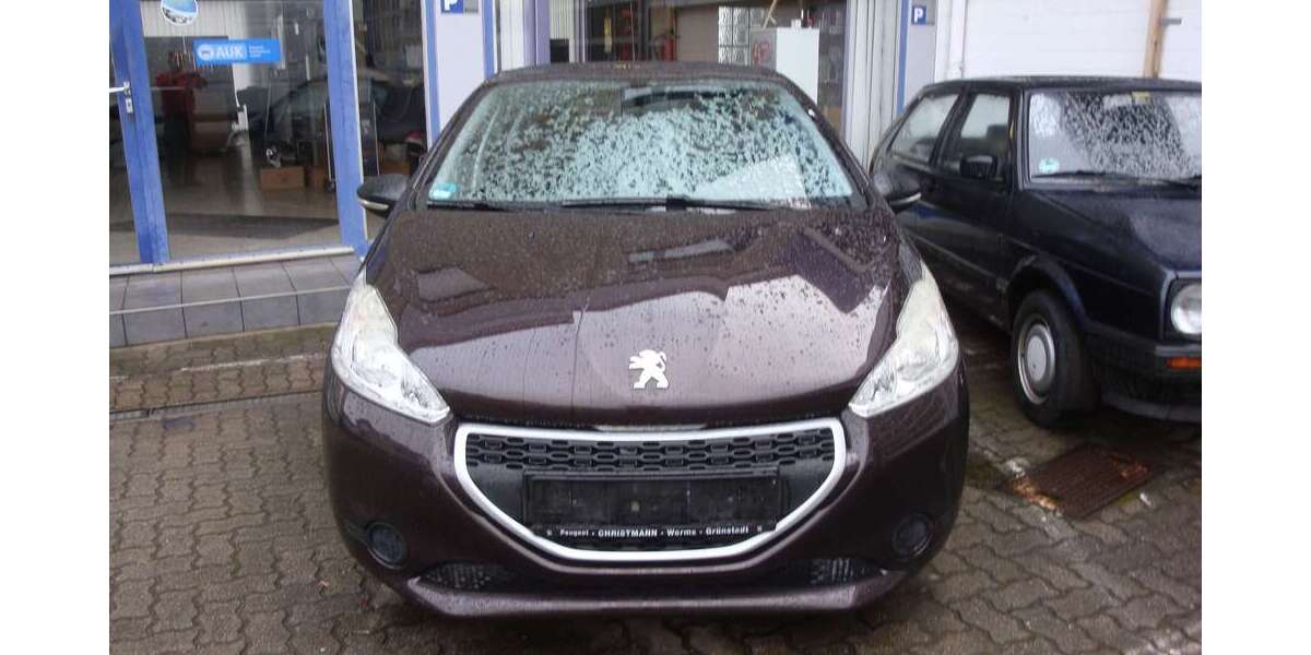 Peugeot 208 105.000 km 5.500 &euro; Grünstadt 67269