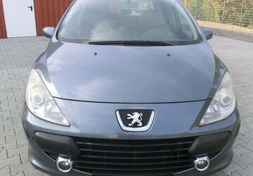 Peugeot 307 120.000 km 2.980 &euro; Worms-Pfeddersheim 67551