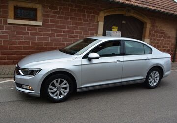 VW Passat 61.000 km 12.199 &euro; Meckenheim 67149