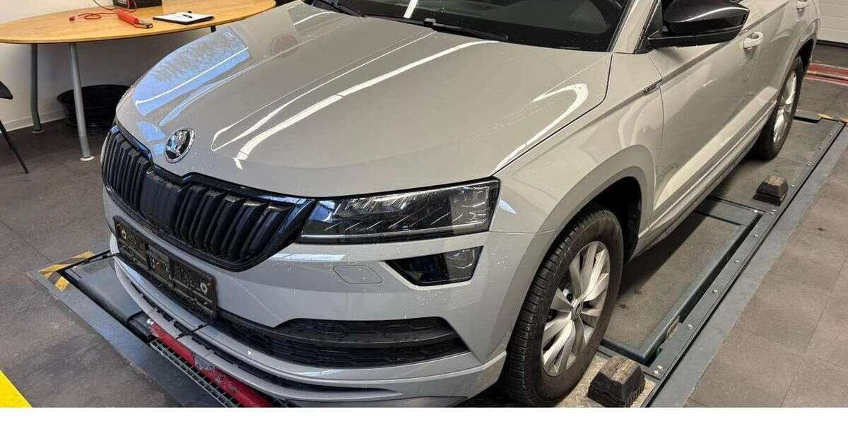 Skoda Karoq 123.500 km 23.690 &euro; Bensheim 64625
