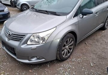 Toyota Avensis 318.000 km 2.550 &euro; Walldorf (bei Heidelberg) 69190