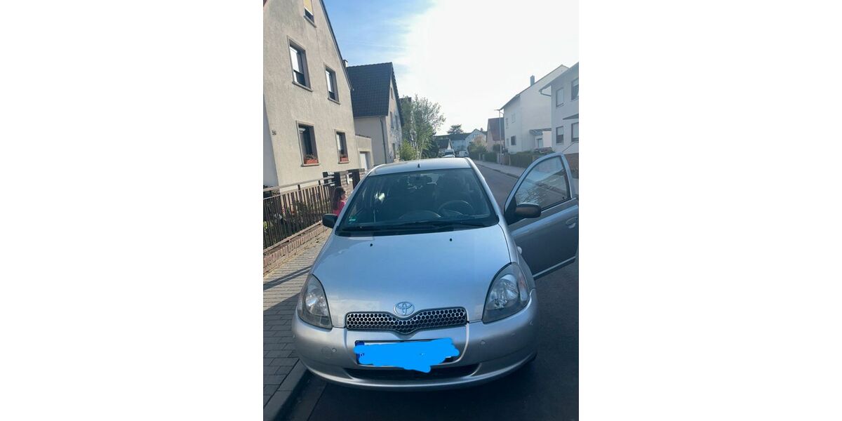Toyota Yaris 195.500 km 2.500 &euro; Viernheim 68519