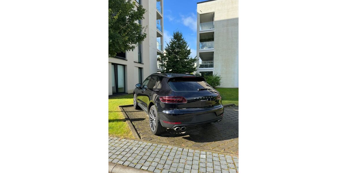 Porsche Macan 156.000 km 29.990 &euro; Worms 67551