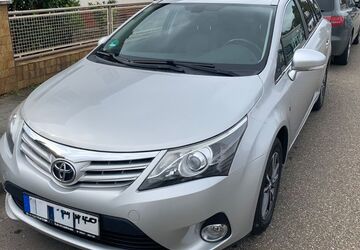 Toyota Avensis 160.000 km 7.200 &euro; Worms 67549