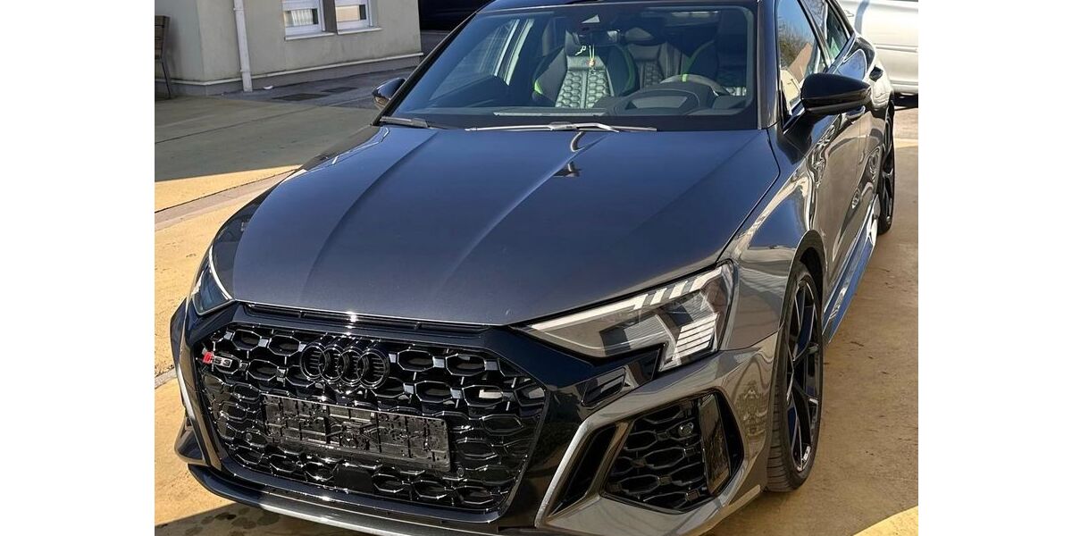 Audi RS3 37.500 km 55.000 &euro; Lautertal 64686