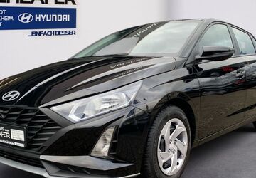 Hyundai i20 10.825 km 15.980 &euro; Bad Dürkheim 67098