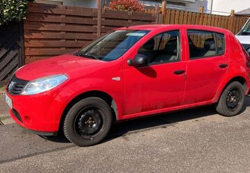 Dacia Sandero 82.263 km 1.990 &euro; Leimen 69181
