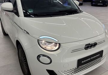 Fiat 500e 41.568 km 15.999 &euro; Hockenheim 68766