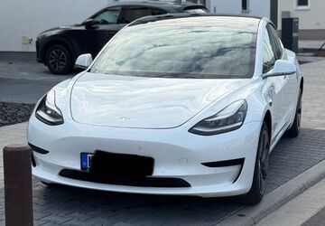 Tesla Model 3 155.000 km 16.500 &euro; Lampertheim 68623