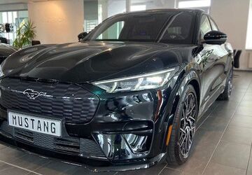 Ford Mustang Mach-E 9.650 km 55.300 &euro; Mannheim 68219