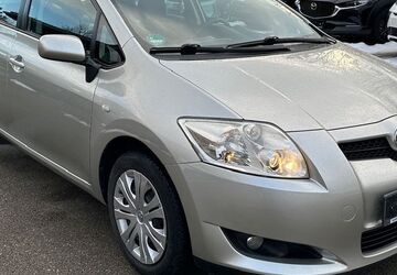 Toyota Auris 118.000 km 7.990 &euro; Ludwigshafen am Rhein 67059
