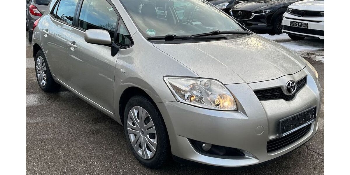 Toyota Auris 118.000 km 7.990 &euro; Ludwigshafen am Rhein 67059