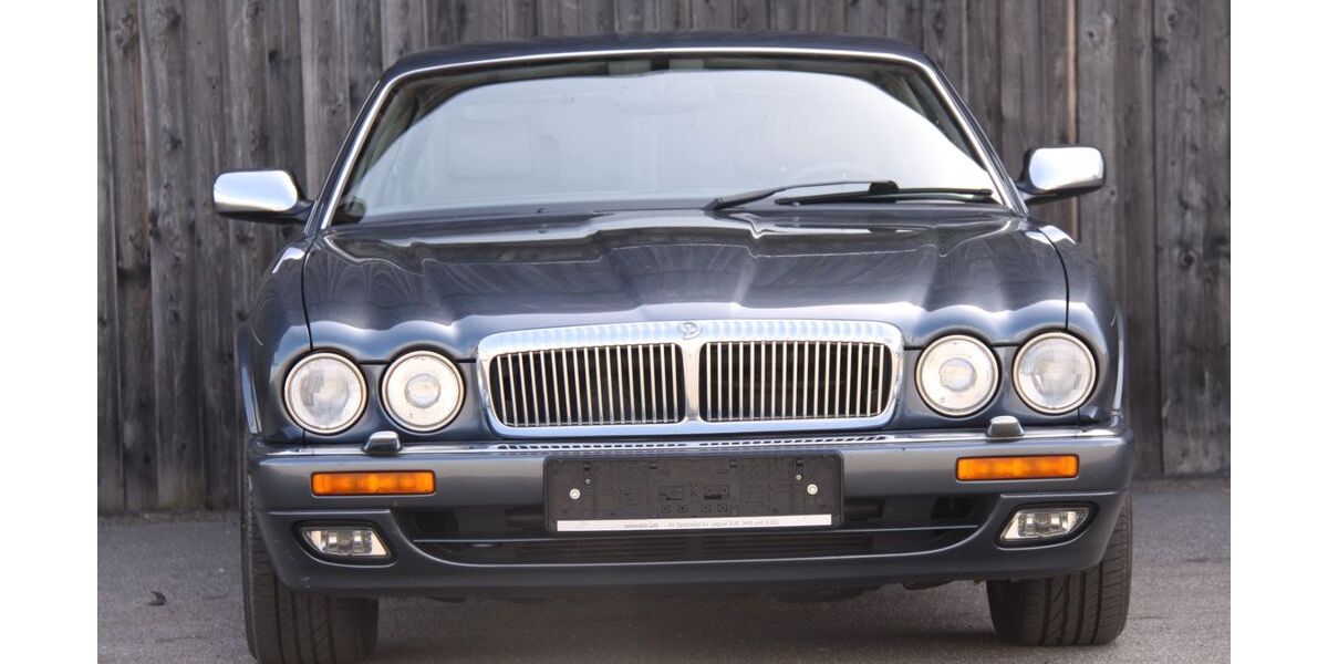 Jaguar Daimler 114.200 km 44.999 &euro; Heppenheim (Bergstraße) 64646