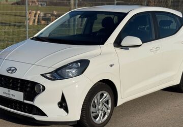 Hyundai i10 29.700 km 9.950 &euro; Mannheim 68239