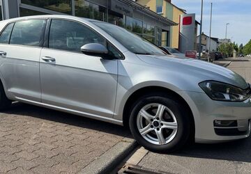 VW Golf 124.022 km 9.850 &euro; Hockenheim 68766