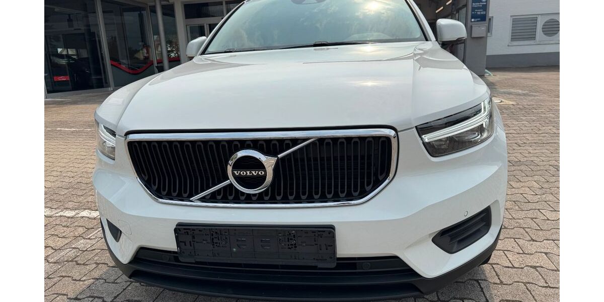Volvo XC40 72.660 km 18.950 &euro; Philippsburg 76661
