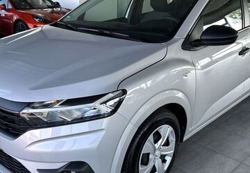 Dacia Sandero 75.950 km 7.850 &euro; St. Leon-Rot OT Rot 68789