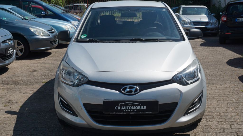 Hyundai i20 113.000 km 4.990 &euro; Mannheim 68309