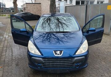 Peugeot 206 182.000 km 1.599 &euro; Ludwigshafen am Rhein 67065