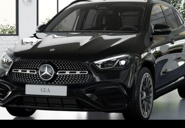 Mercedes-Benz GLA 200 14.940 km 42.690 &euro; Mannheim 68165