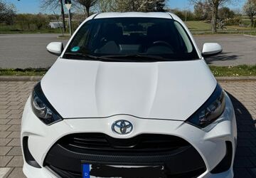 Toyota Yaris 34.319 km 13.800 &euro; Dossenheim 69221