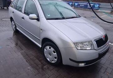Skoda Fabia 103.225 km 2.199 &euro; Mannheim 68169