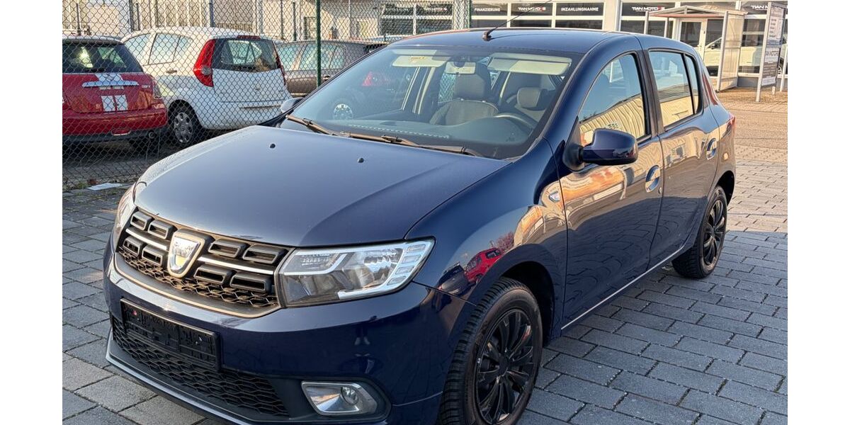 Dacia Sandero 90.000 km 5.990 &euro; Reilingen 68799