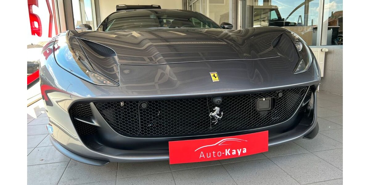 Ferrari 812 5.500 km 425.950 &euro; Philippsburg 76661