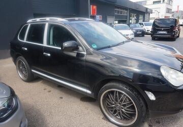 Porsche Cayenne 212.150 km 7.999 &euro; Bensheim 64625