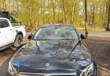 Mercedes-Benz E 200 198.000 km 19.500 &euro; Mannheim 68159