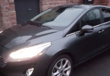 Ford Fiesta 25.000 km 11.200 &euro; Heidelberg 69118