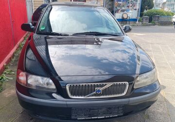 Volvo V70 311.000 km 2.650 &euro; Heidelberg 69115