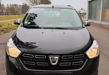 Dacia Lodgy 143.000 km 8.500 &euro; Hassloch 67454