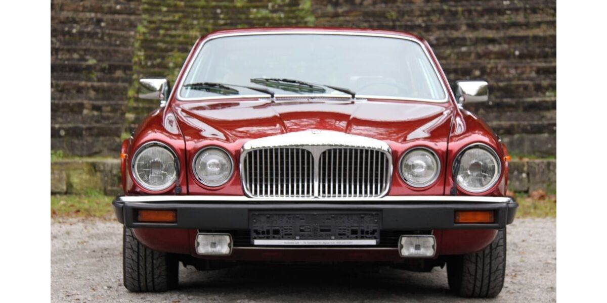 Jaguar Daimler 129.500 km 39.999 &euro; Heppenheim (Bergstraße) 64646