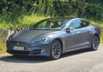 Tesla Model S 205.000 km 23.900 &euro; Leimen 69181