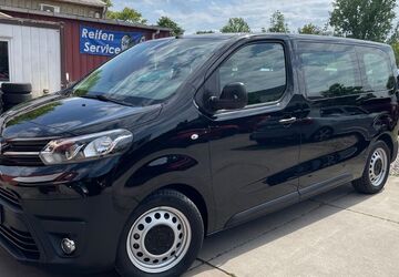 Toyota Proace (Verso) 50.000 km 24.999 &euro; Neuhofen 67141