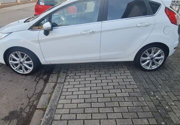 Ford Fiesta 81.000 km 8.500 &euro; Viernheim 68519