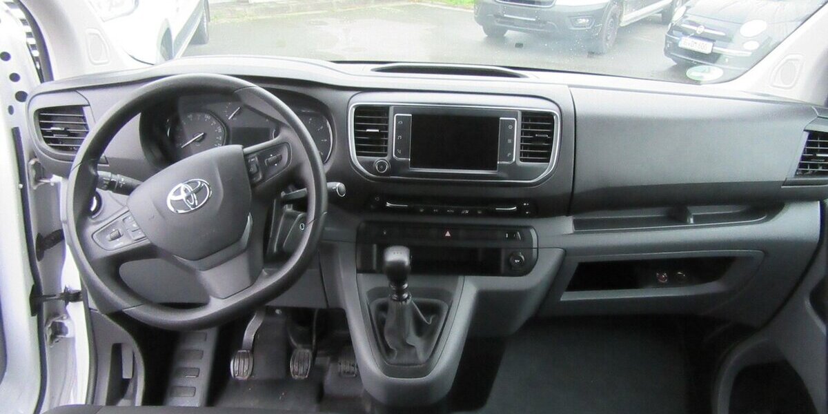 Toyota Proace L2 Kombi Comfort, FINANZ.MÖGLICH 125.000 km 21.990 &euro; Gernsheim 64579