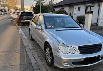 Mercedes-Benz C 200 195.500 km 5.400 &euro; Mannheim 65819