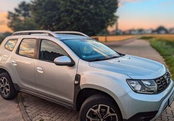 Dacia Duster 91.000 km 13.300 &euro; Römerberg 67354