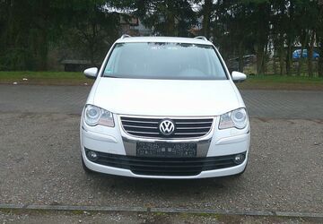 VW Touran 200.000 km 5.200 &euro; Wald-Michelbach 69483