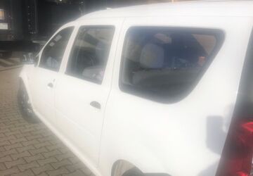 Dacia Logan 26.800 km 3.900 &euro; Weinheim 69469