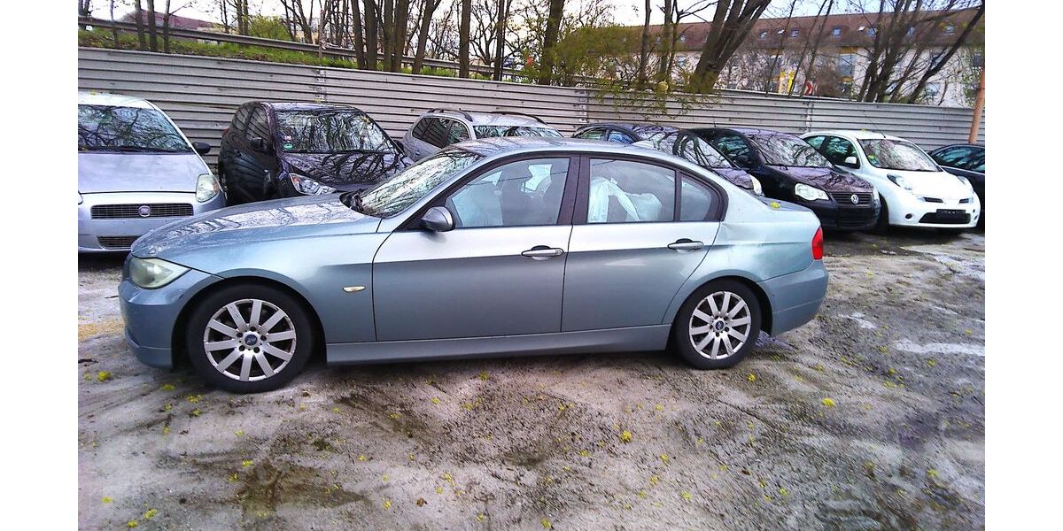 BMW 320 211.654 km 1.350 &euro; Mannheim 68309
