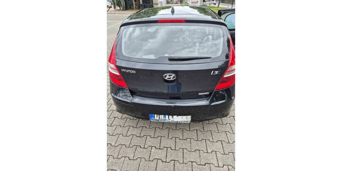 Hyundai i30 222.999 km 3.200 &euro; Plankstadt 68723